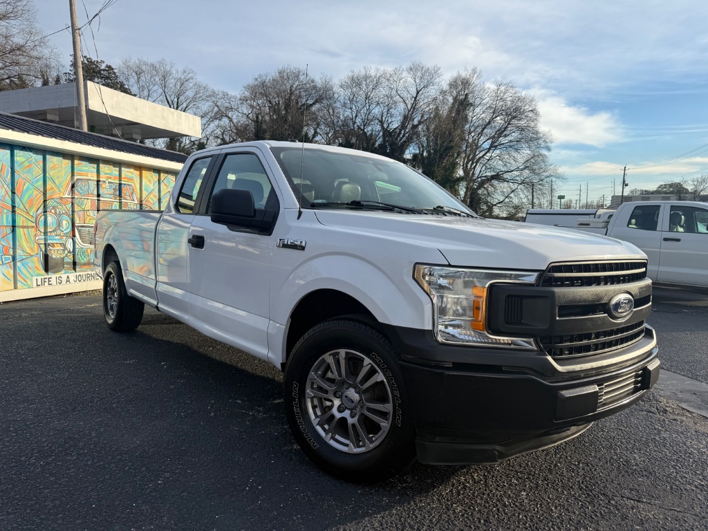 2019 Ford F-150 XL's photo