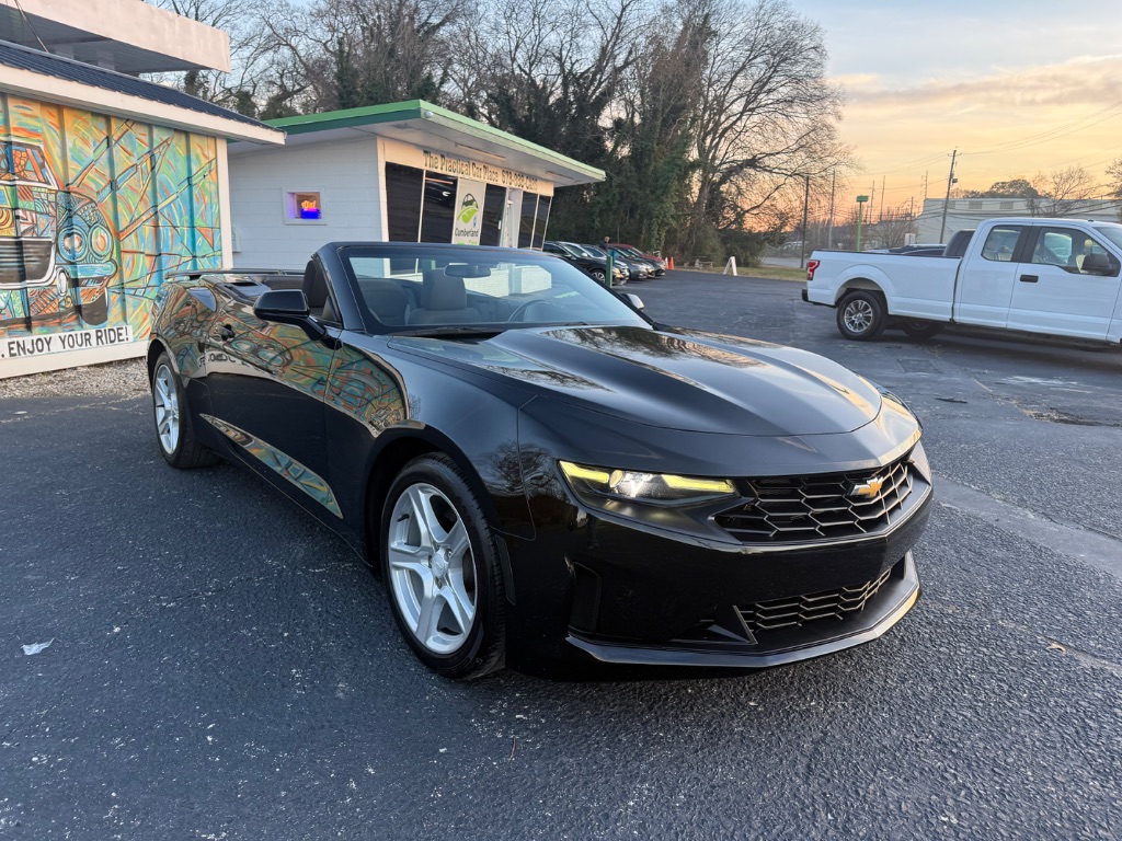 2019 Chevrolet Camaro 1LT's photo