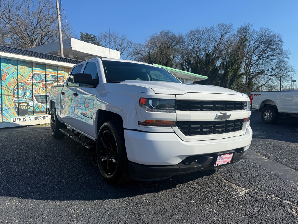2018 Chevrolet Silverado 1500 Custom