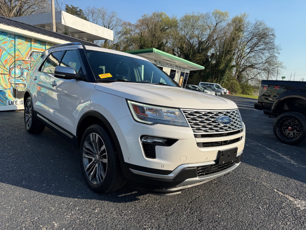 2019 Ford Explorer Platinum 4WD's photo