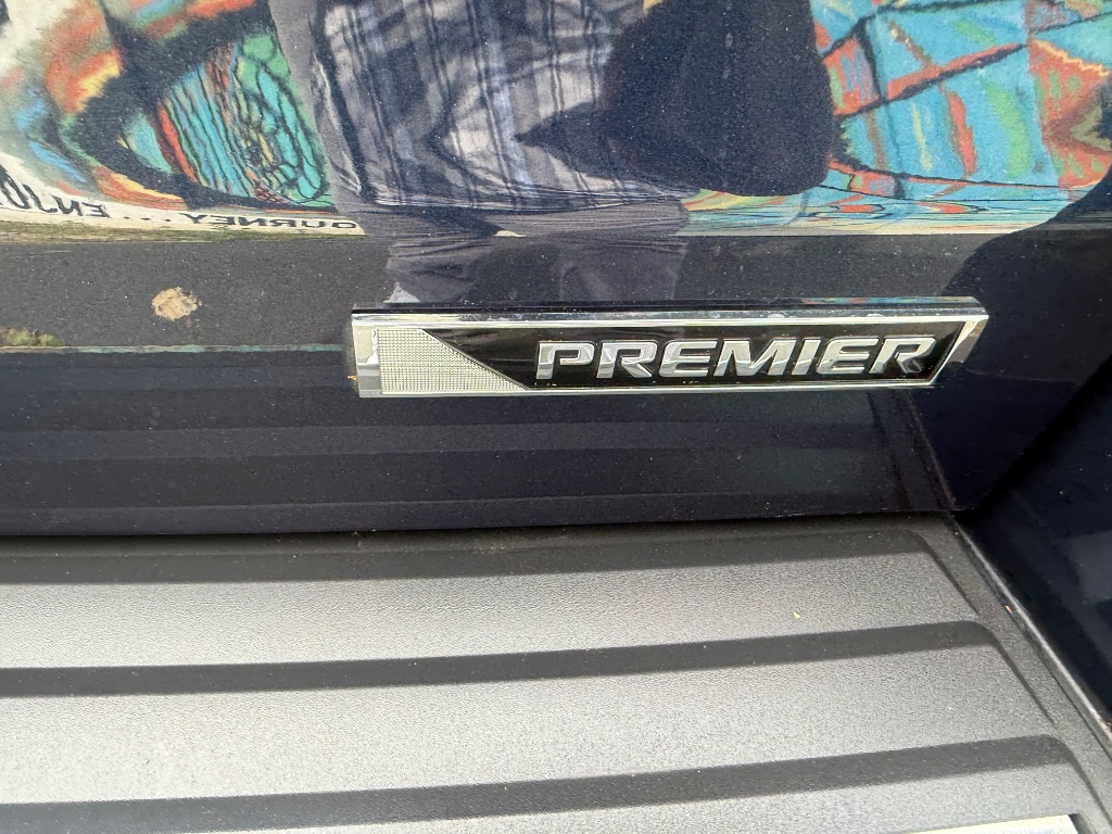 2017 Chevrolet Tahoe Premier - Photo 15