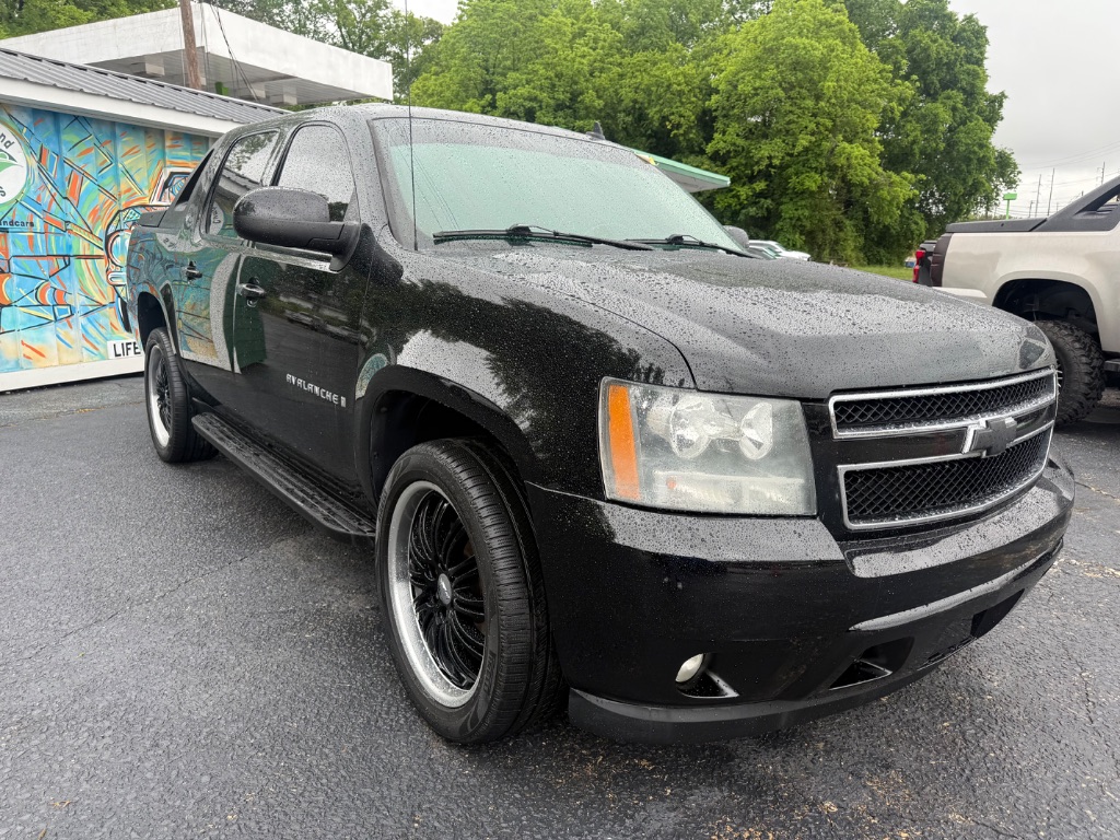 2009 Chevrolet Avalanche's photo