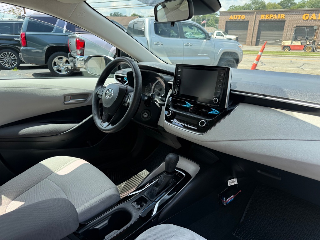 Toyota Corolla photo 10