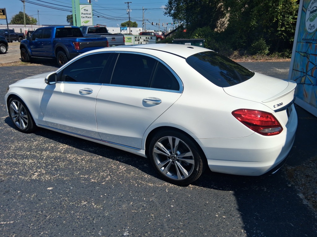 Mercedes-Benz C-Class photo 5