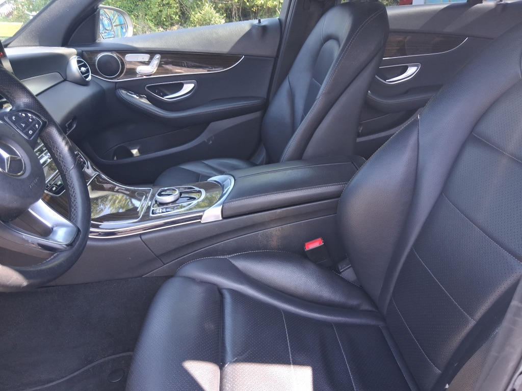 Mercedes-Benz C-Class photo 6