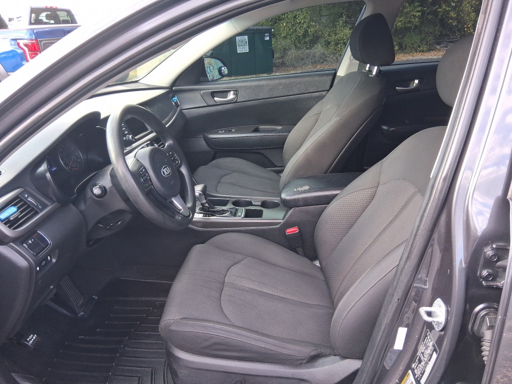 Kia Optima photo 8