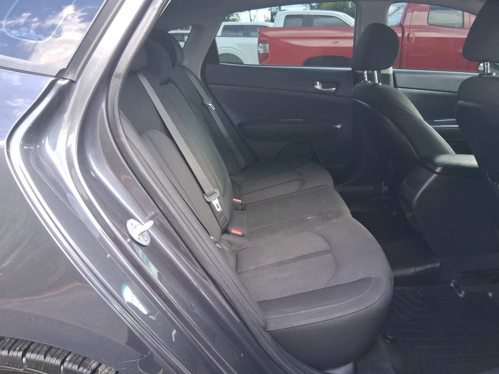 Kia Optima photo 11