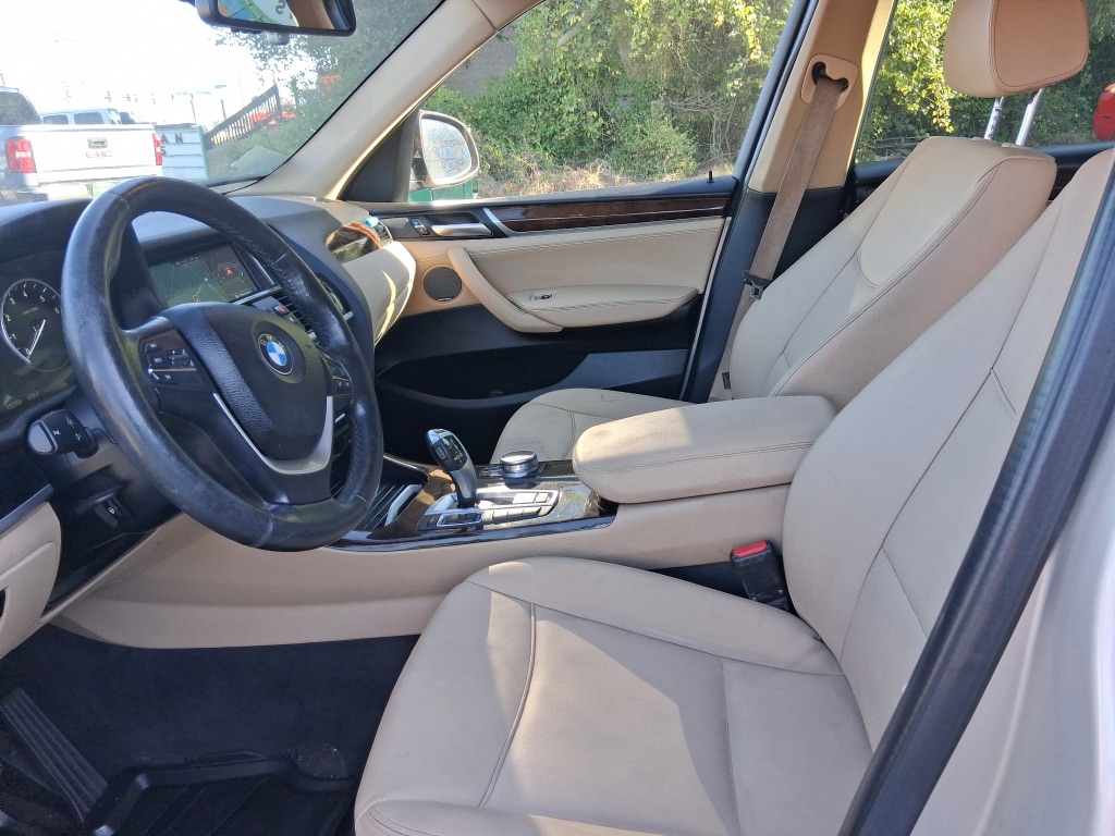 BMW X3 photo 11
