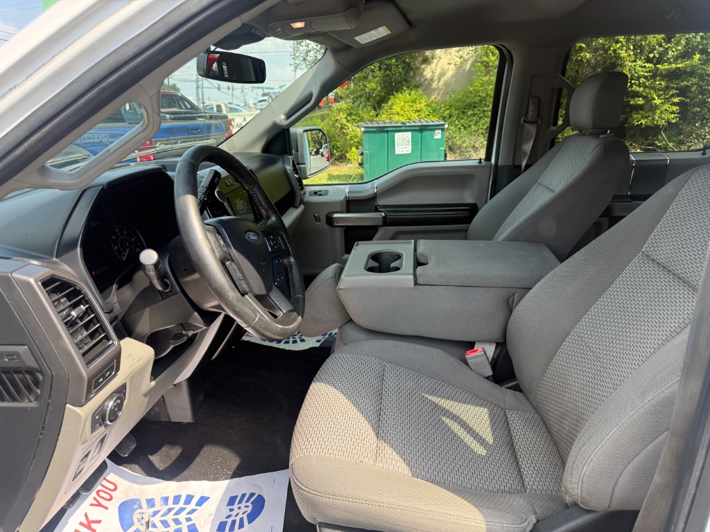 Ford F150 photo 12