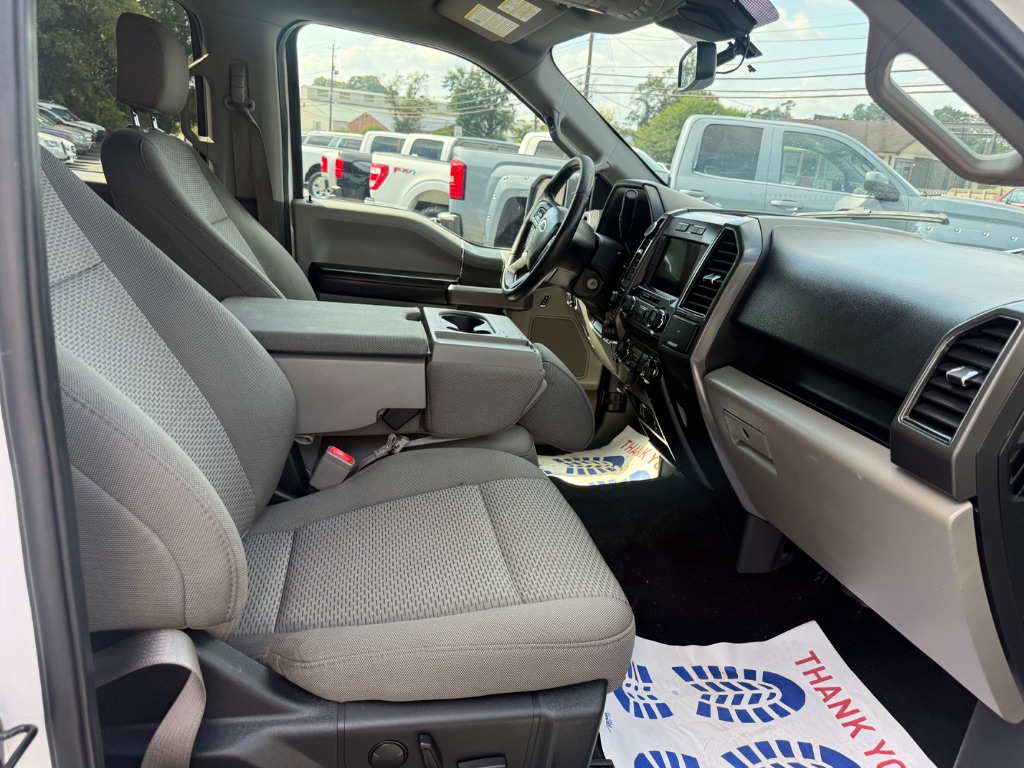 Ford F150 photo 11