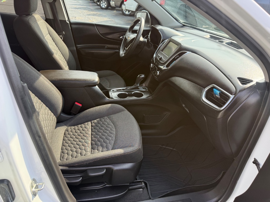 Chevrolet Equinox photo 9