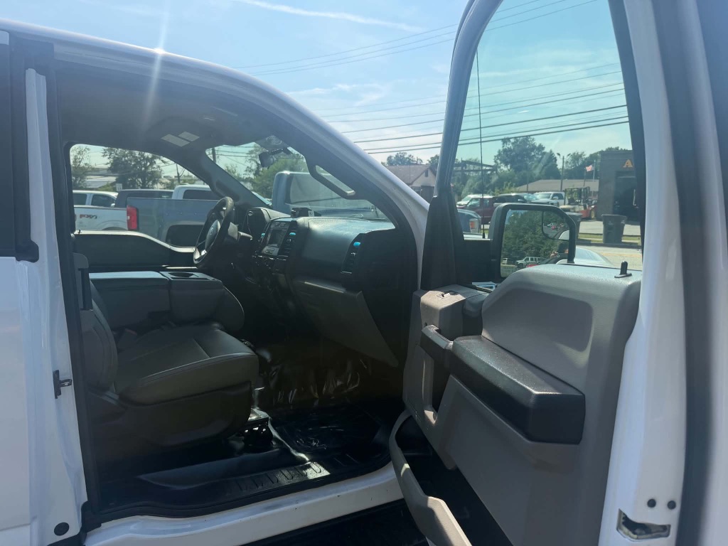Ford F-150 photo 16