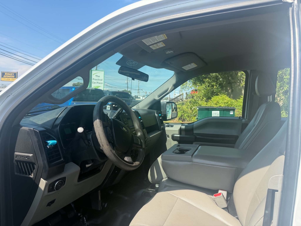 Ford F-150 photo 9