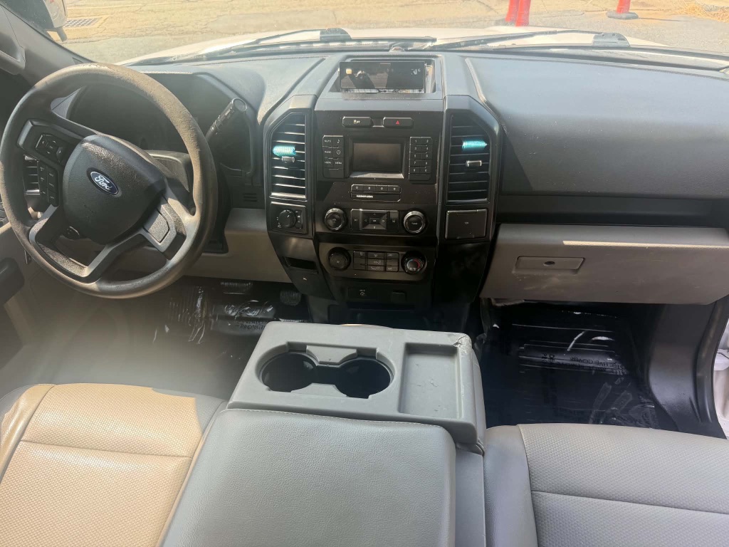 Ford F-150 photo 15