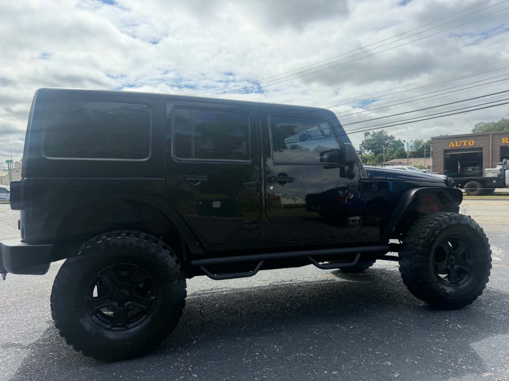 Jeep Wrangler photo 6