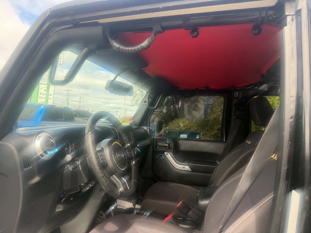 Jeep Wrangler photo 15