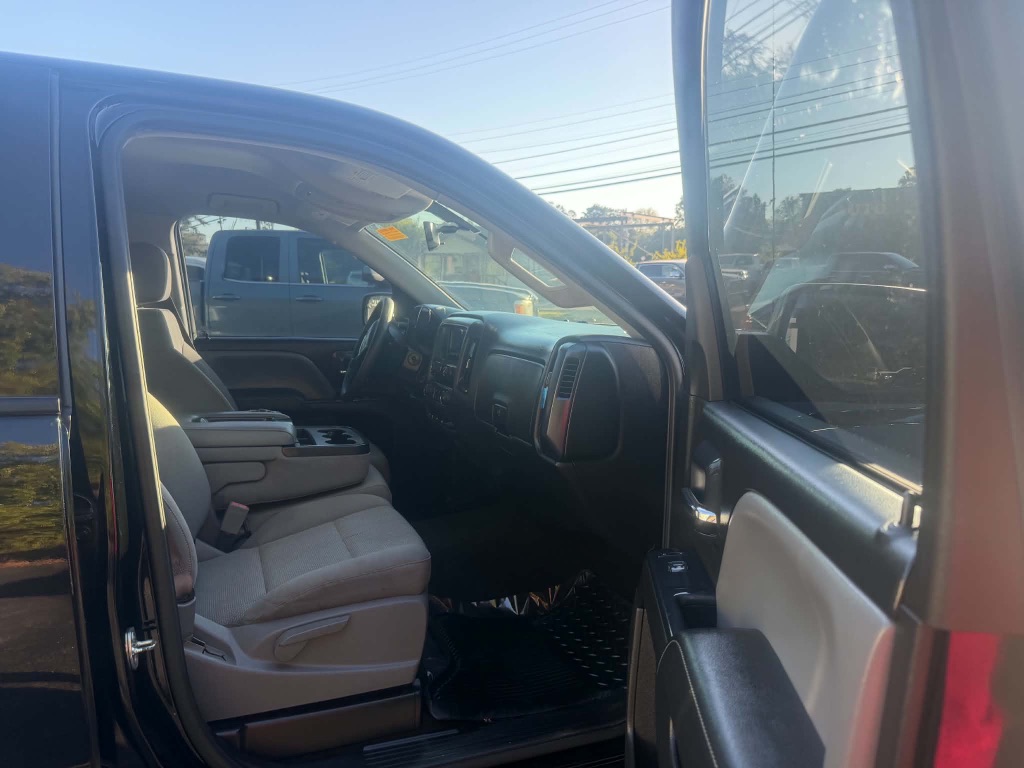 GMC Sierra photo 19