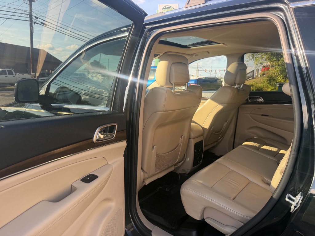 Jeep Grand Cherokee photo 10