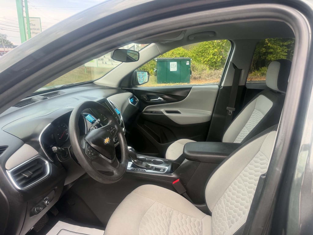 Chevrolet Equinox photo 11