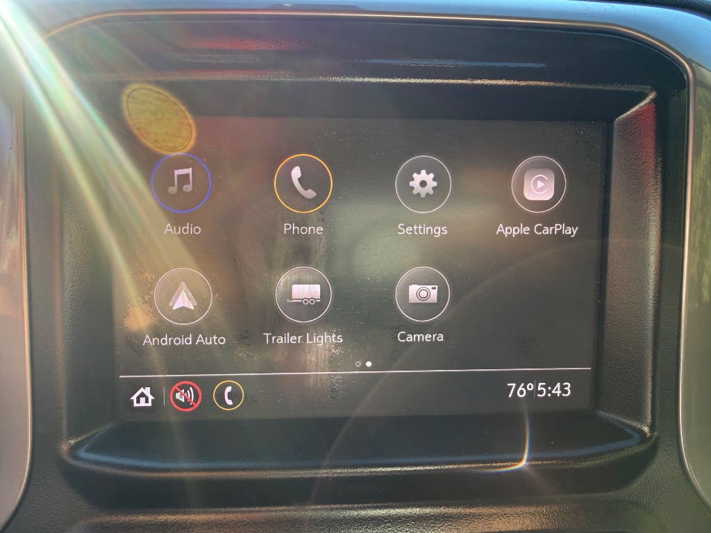 Chevrolet Silverado photo 17