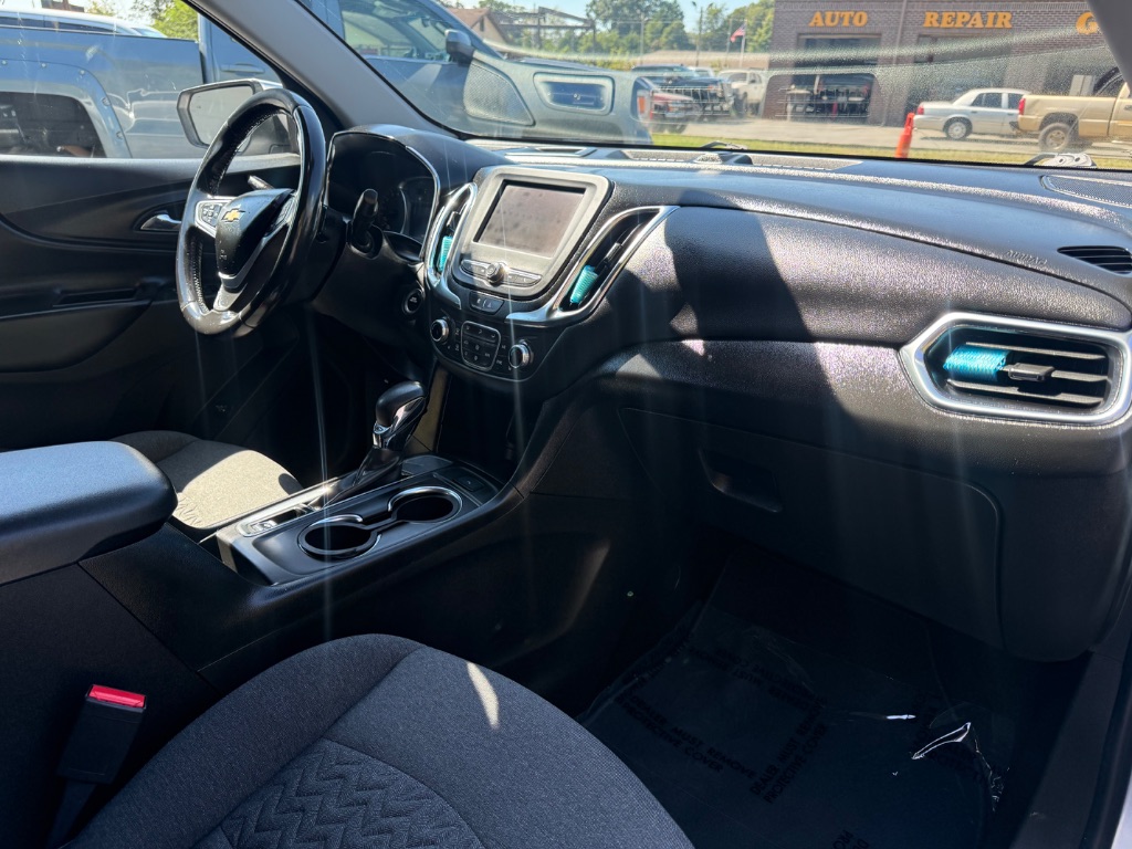 Chevrolet Equinox photo 11