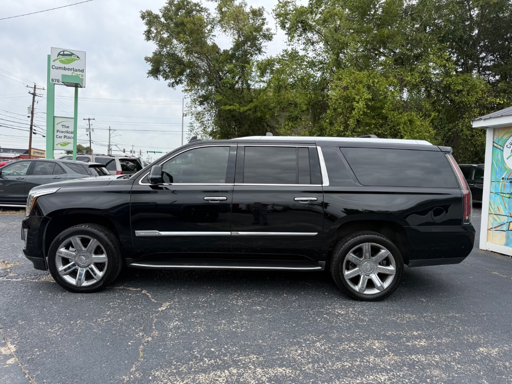 Cadillac Escalade photo 6