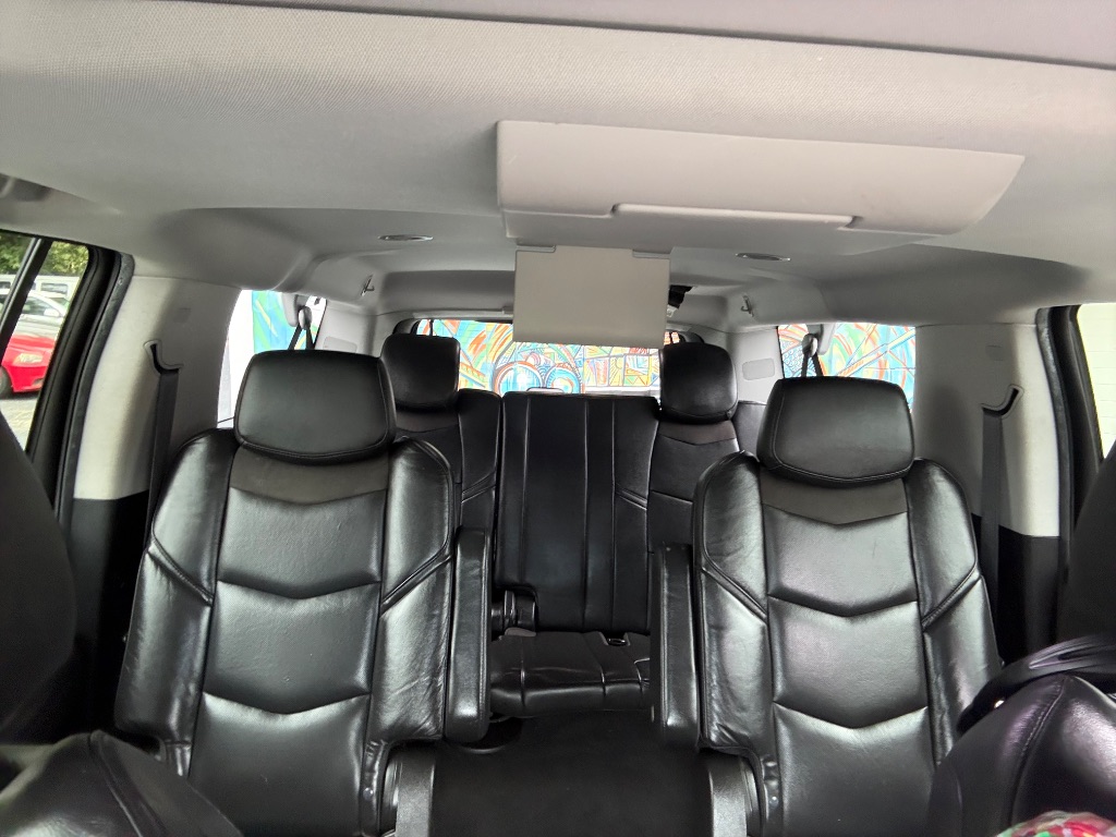 Cadillac Escalade photo 30