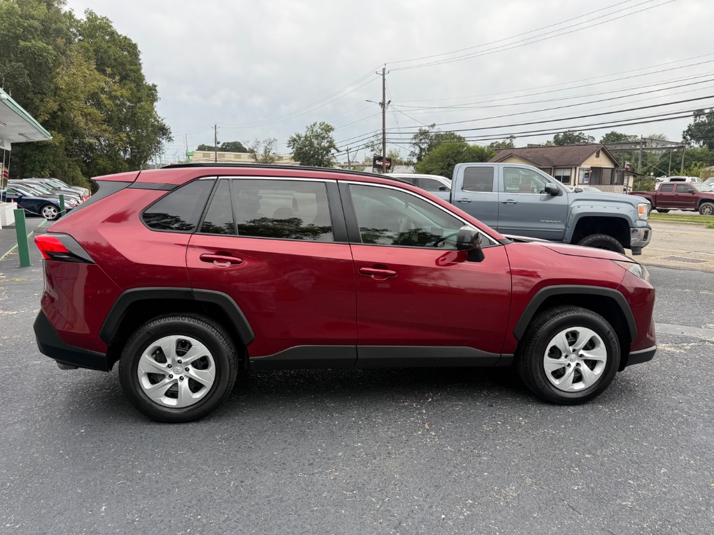 Toyota RAV4 photo 8