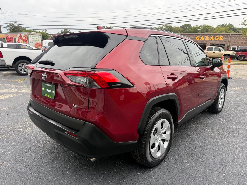 Toyota RAV4 photo 7