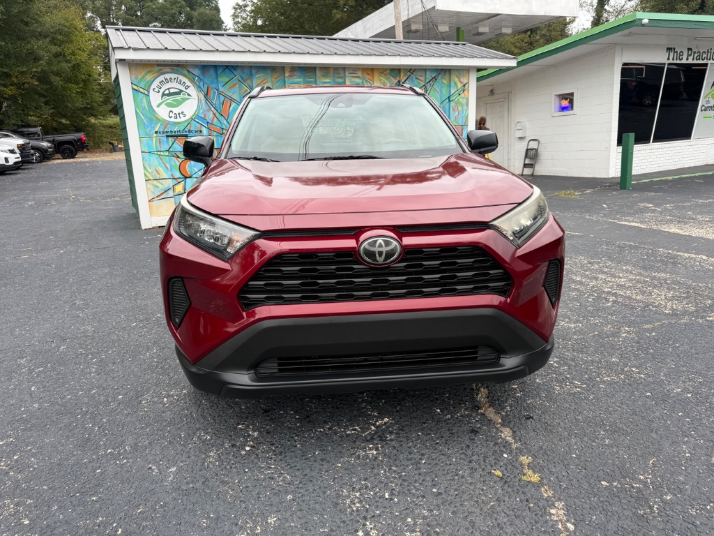 Toyota RAV4 photo 2
