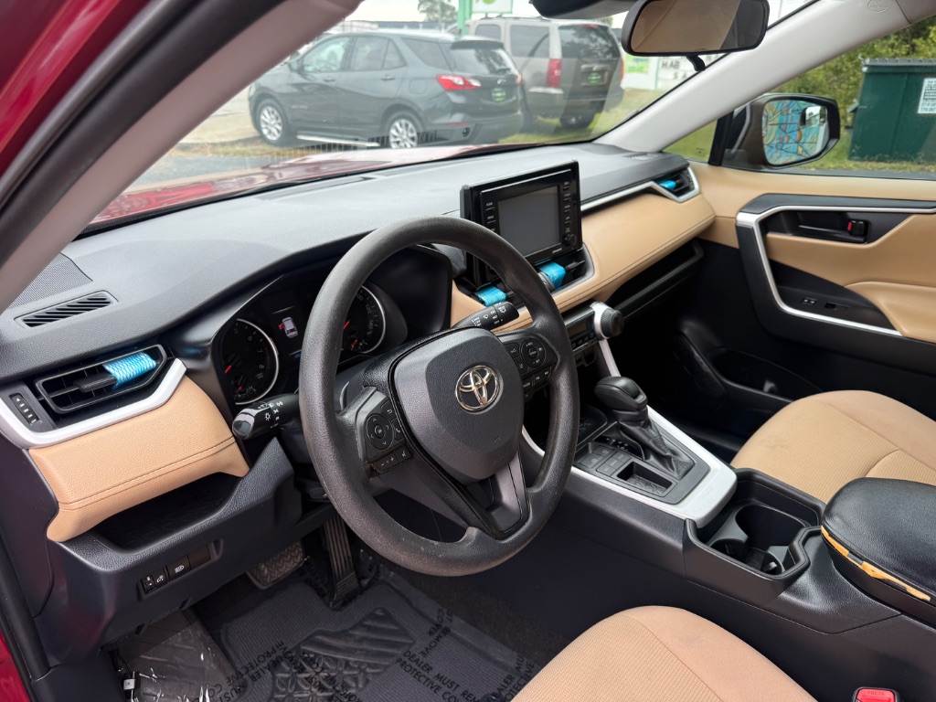 Toyota RAV4 photo 14