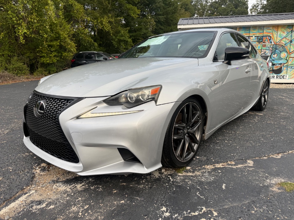 Lexus IS250 photo 2