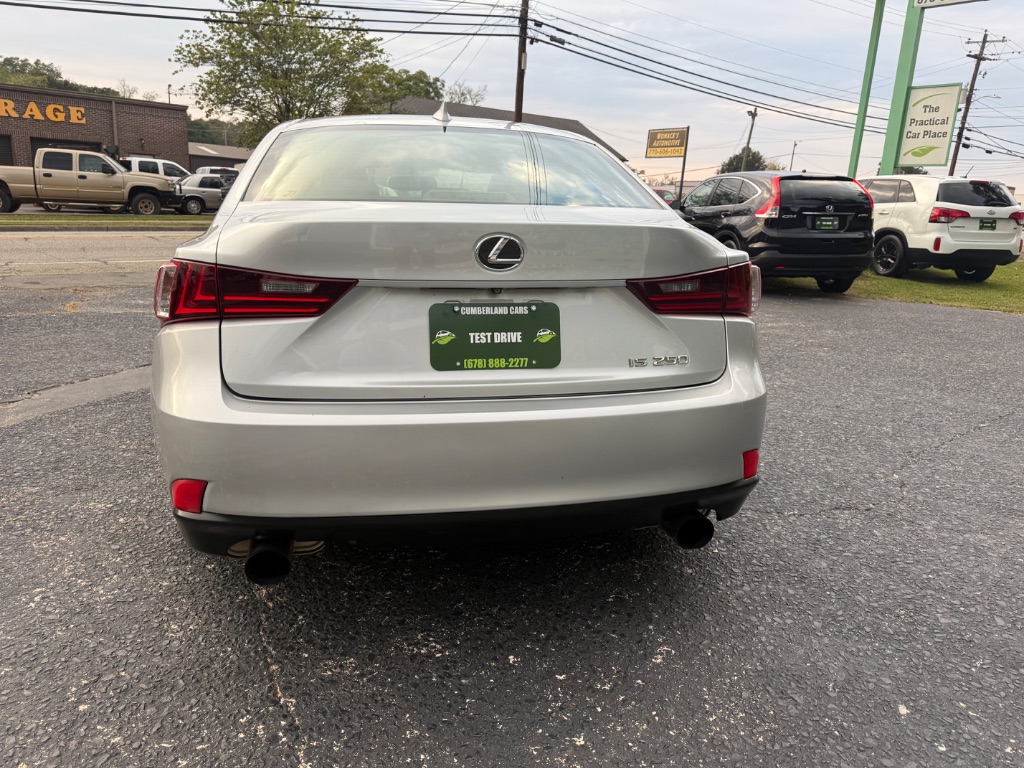 Lexus IS250 photo 6