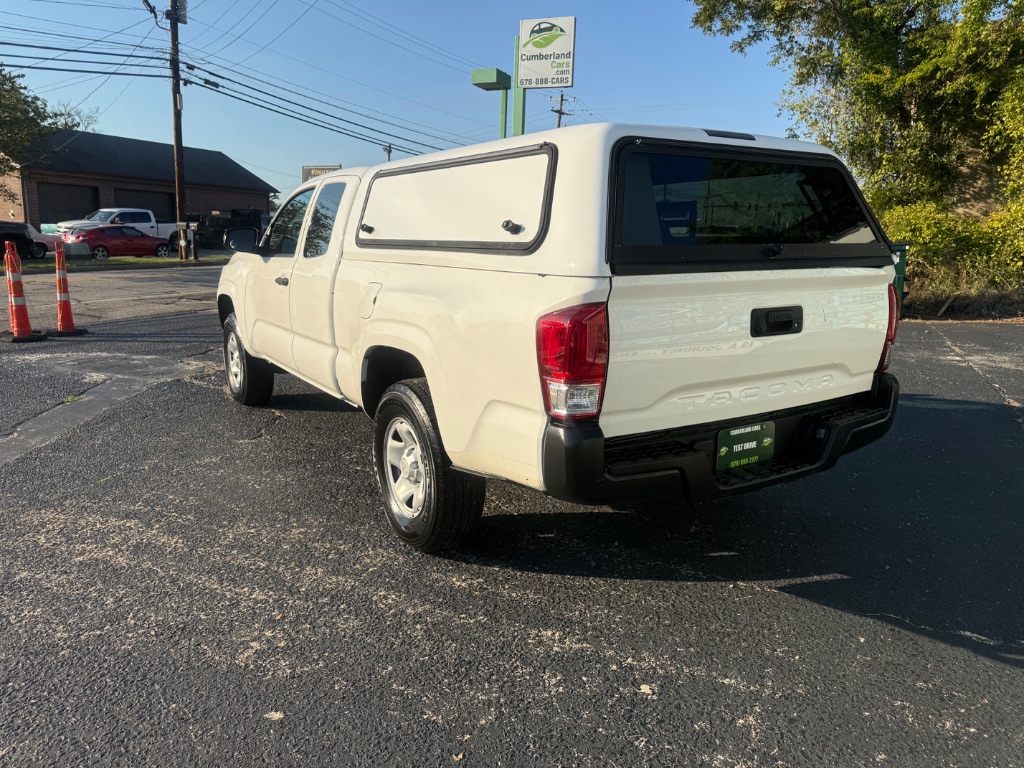 Toyota Tacoma photo 7