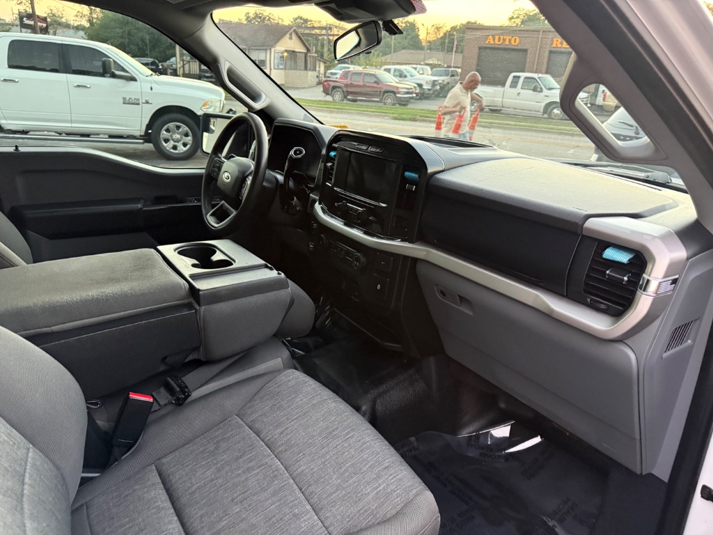 Ford F-150 photo 10