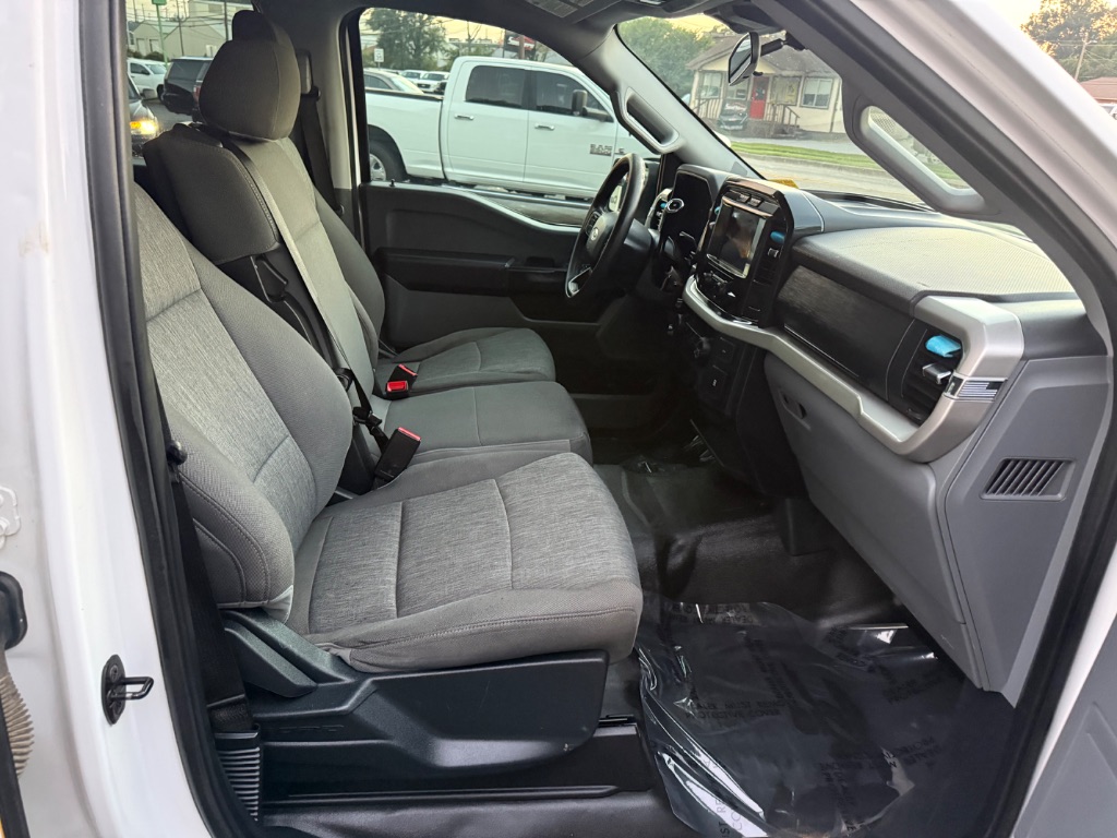 Ford F-150 photo 9