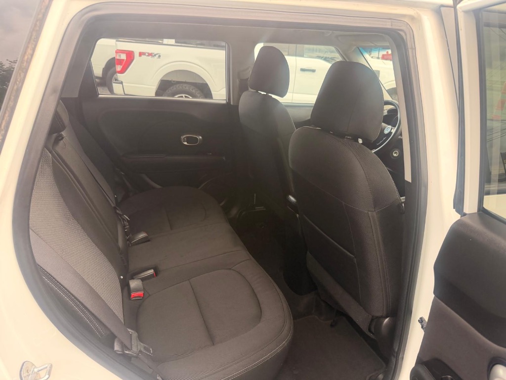 Kia Soul photo 14