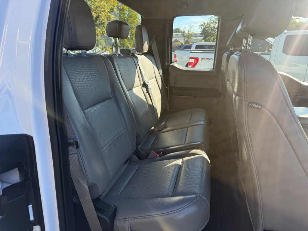 Ford F-150 photo 11