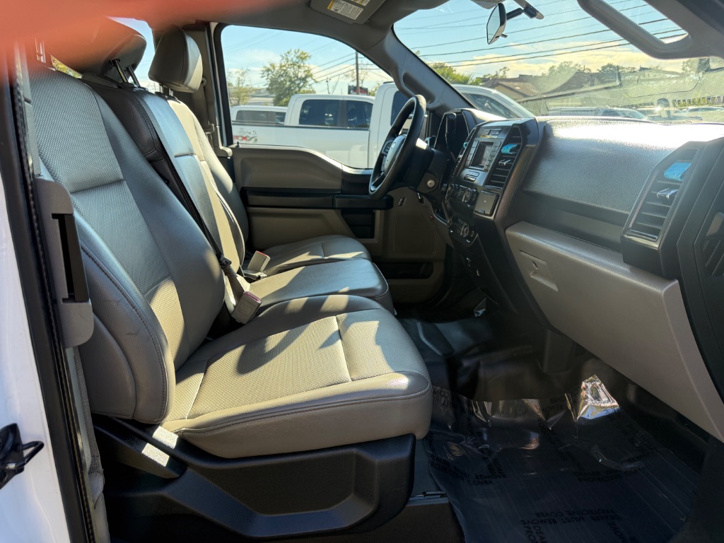 Ford F-150 photo 13