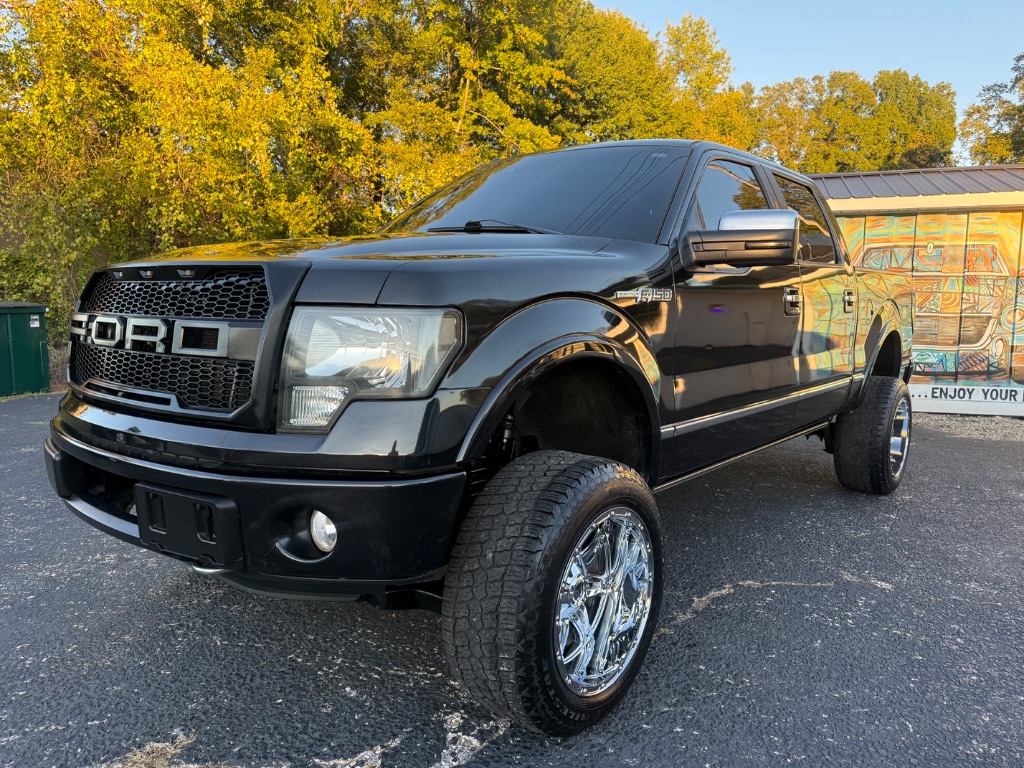 Ford F-150 photo 2