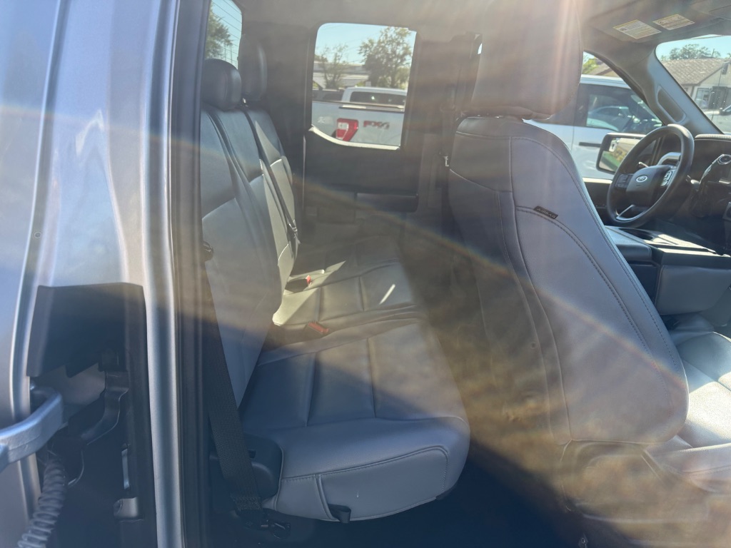 Ford F-150 photo 11