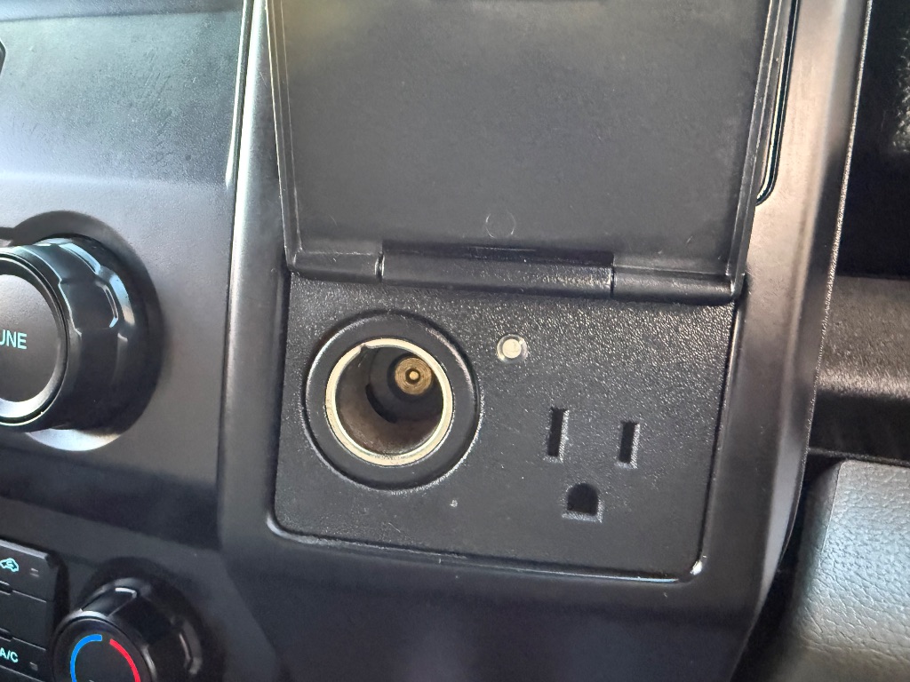 Ford F-150 photo 14