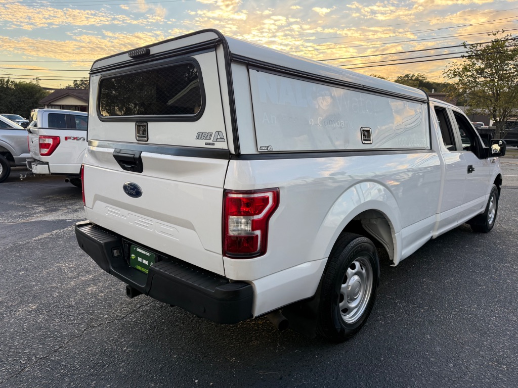 Ford F-150 photo 8